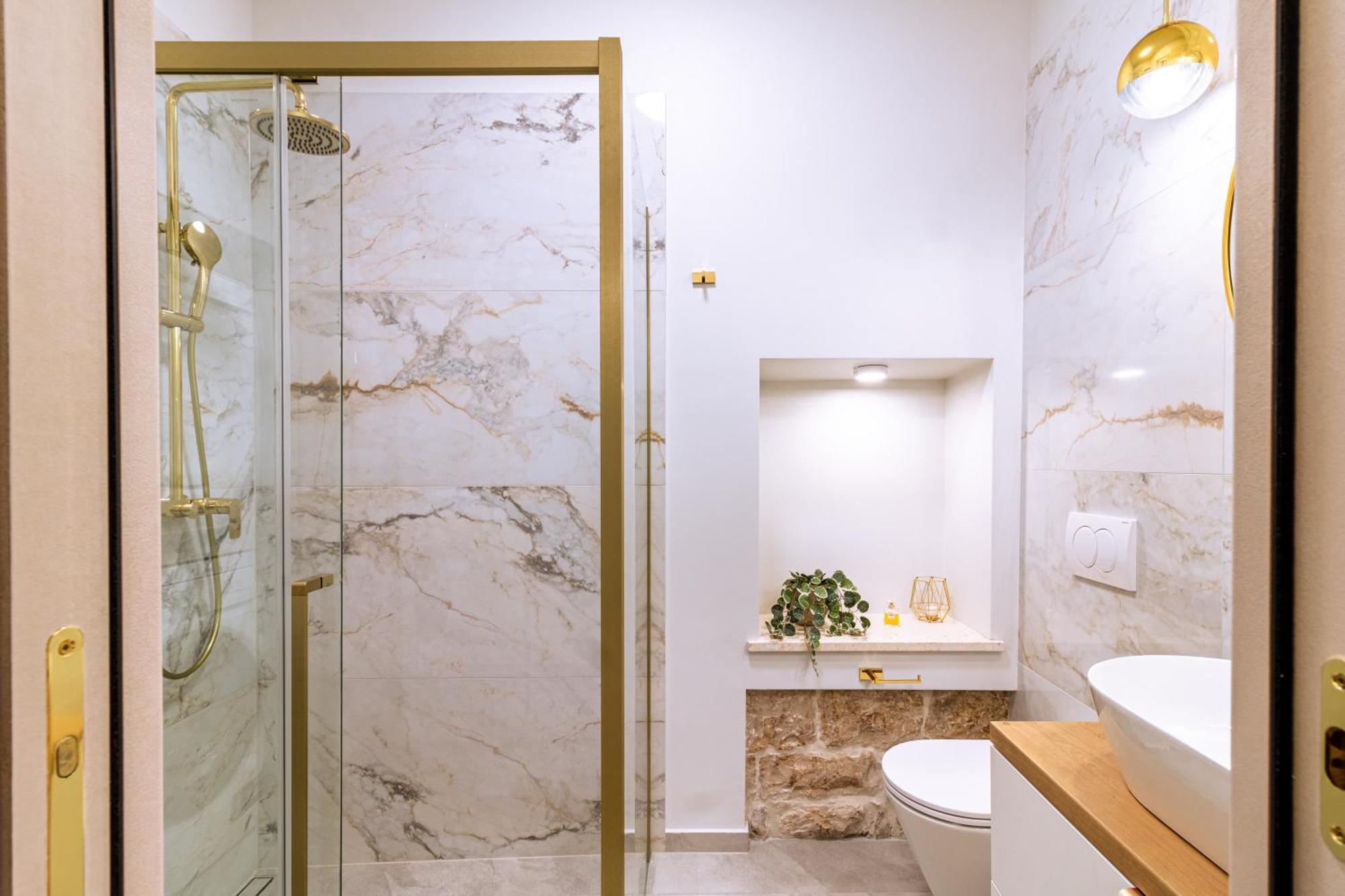 Luxury 2 Bedroom-2 Bathroom Apartment & Studio App With Rooftop Terrace Сплит Экстерьер фото