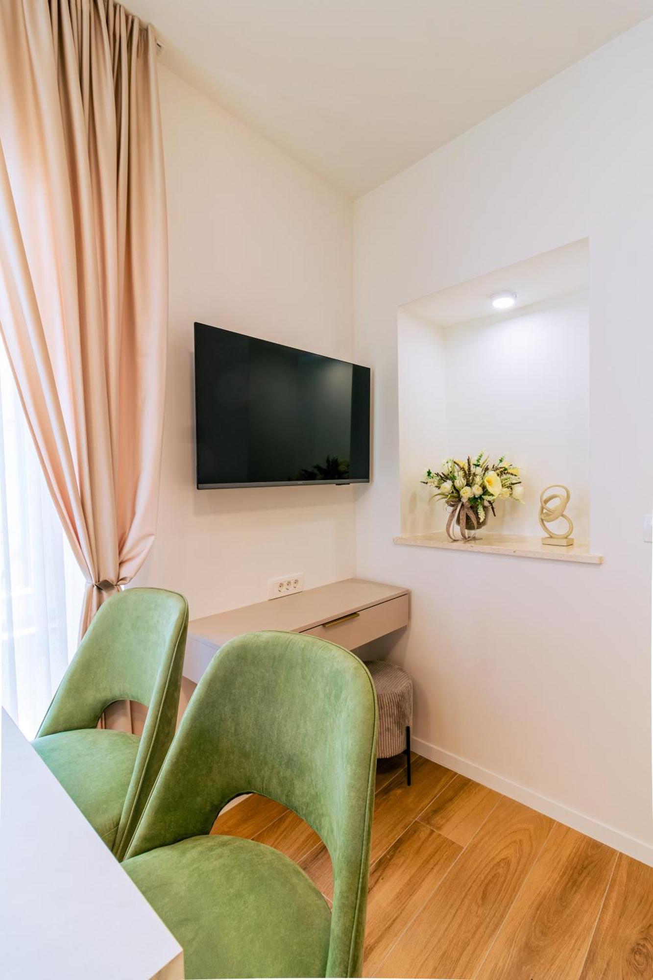 Luxury 2 Bedroom-2 Bathroom Apartment & Studio App With Rooftop Terrace Сплит Номер фото